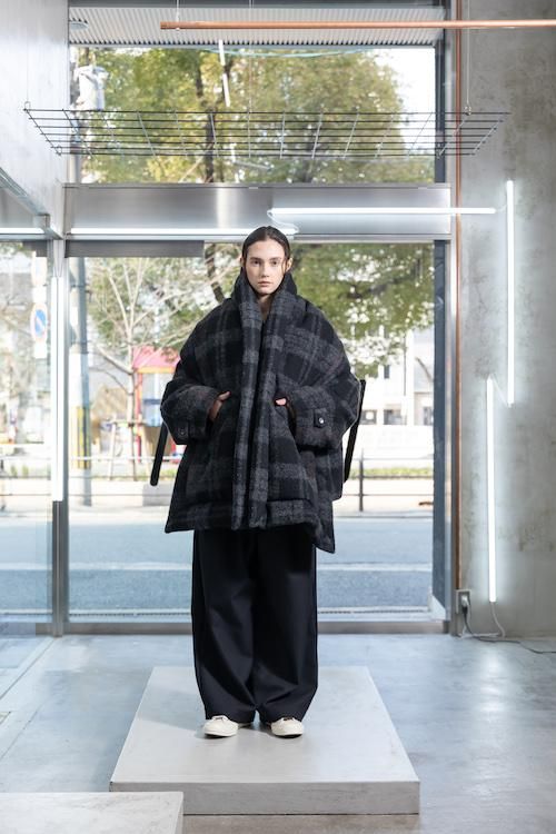 VOAAOV モヘアタッチウールダウンストール Black - BISHOOL