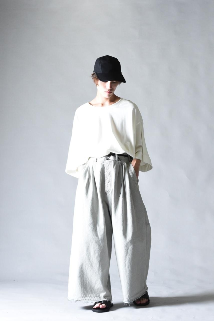 ESSAY GOTHIC DENIM Bleach Black - BISHOOL,Edwina Horl,My Beautiful Landlet,YANTOR等取扱い OVIE STUDIO の通販サイト ESSAY GOTHIC DENIM Bleach Black - BISHOOL,Edwina Horl,My Beautiful Landlet,YANTOR等取扱い OVIE STUDIO の通販サイト
