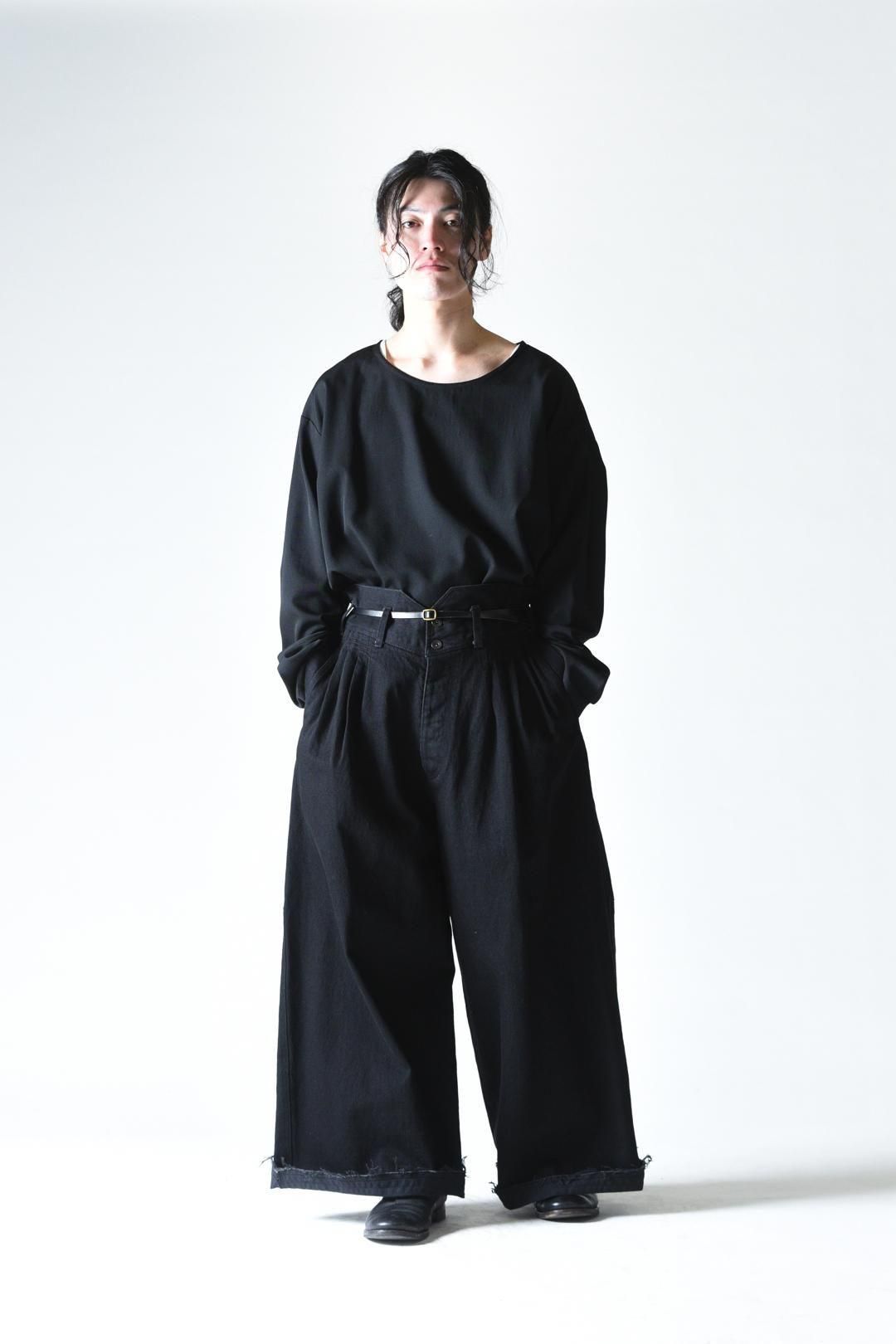 ESSAY GOTHIC DENIM Black Denim - BISHOOL,Edwina Horl,My