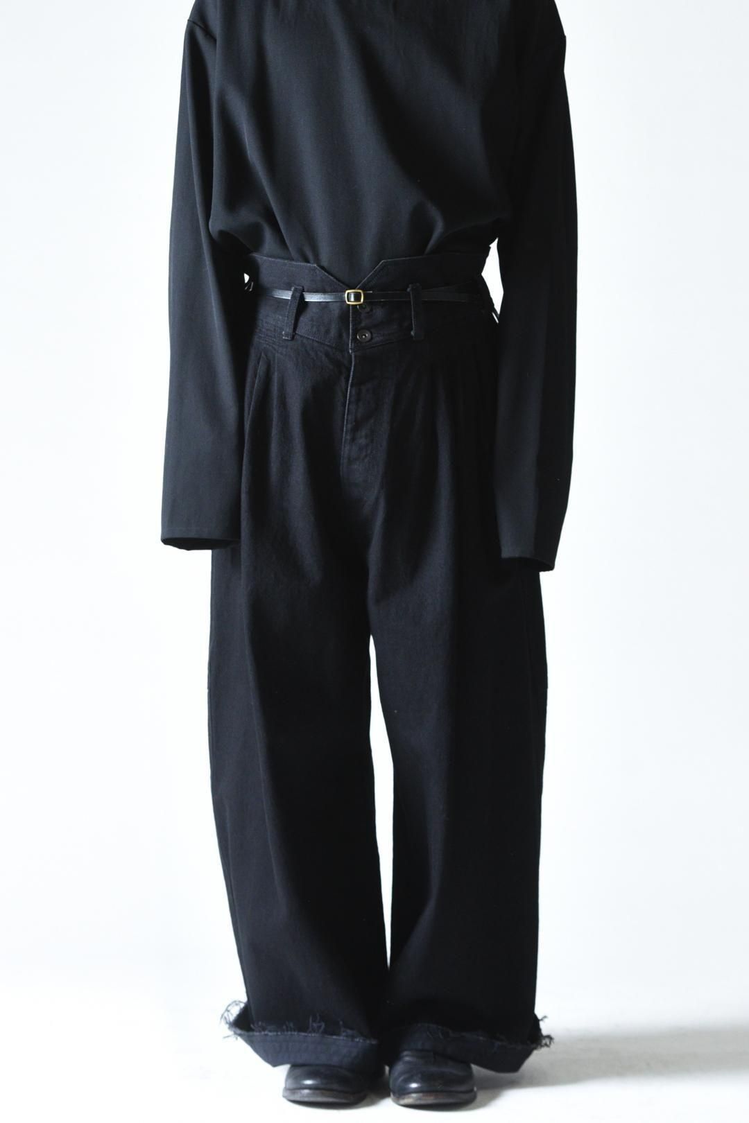 ESSAY GOTHIC DENIM Black Denim - BISHOOL,Edwina Horl,My