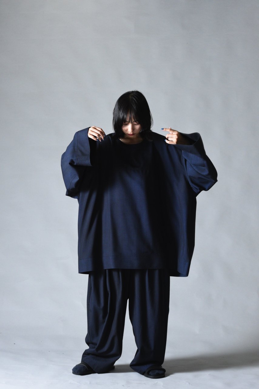 BISHOOL Urban Wool Switching Big Pullover black×blue - BISHOOL