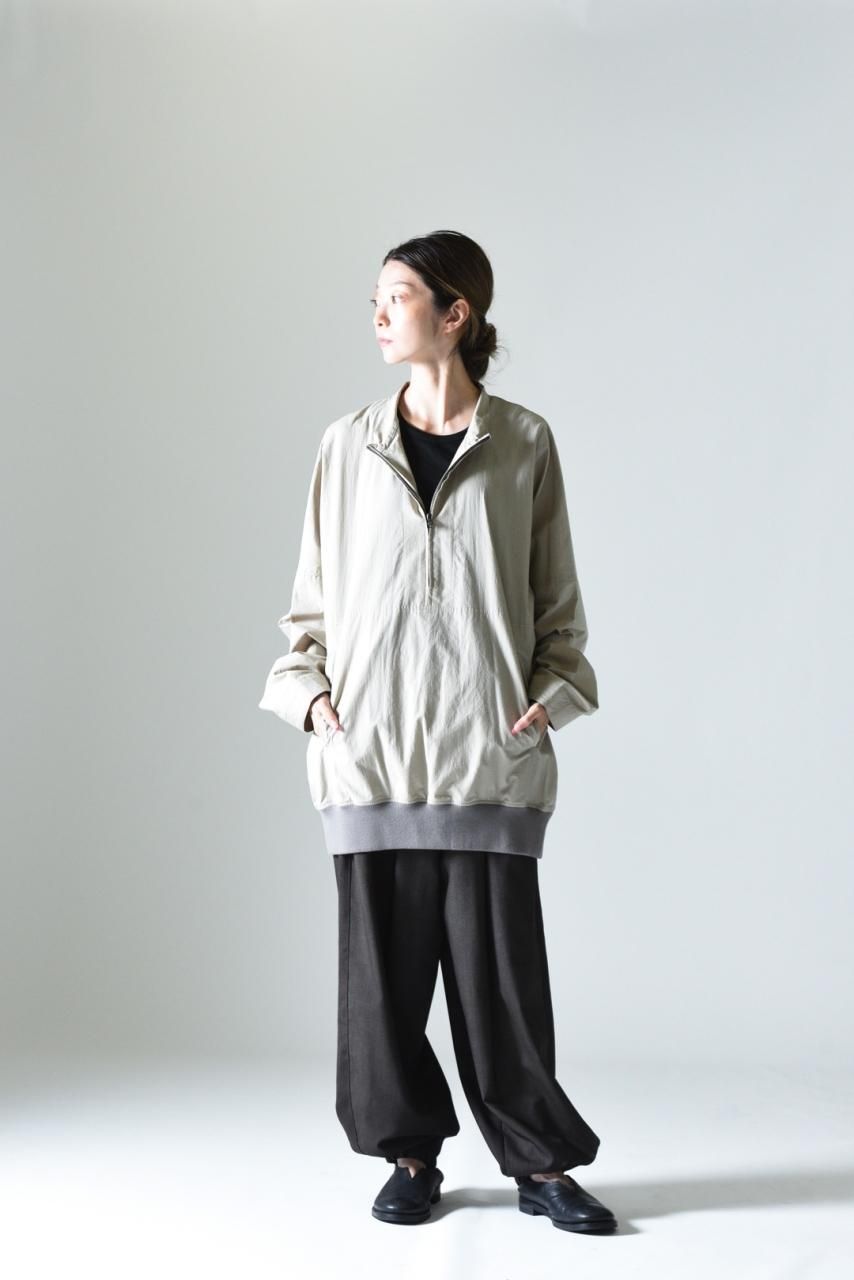 Heve へイヴ カットオフショルダーBL バニラ
