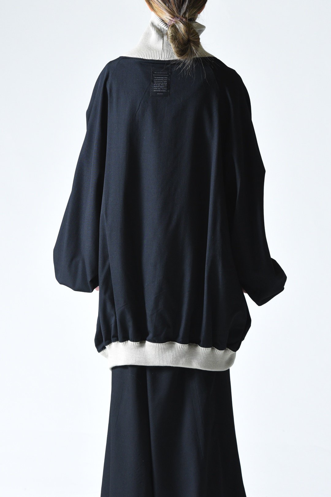 BISHOOL Wool Gabardine High Neck Rib Pullover black×beige