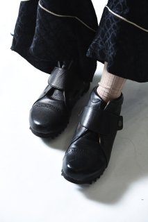 [NaNo Art] NaNo Art
First shoes black 