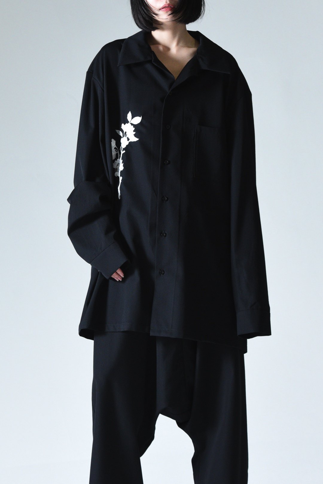 BISHOOL Embroidery Wool Gabardine Long Shirt -白桜- - BISHOOL,Edwina Horl,My  Beautiful Landlet,YANTOR等取扱い OVIE STUDIO の通販サイト