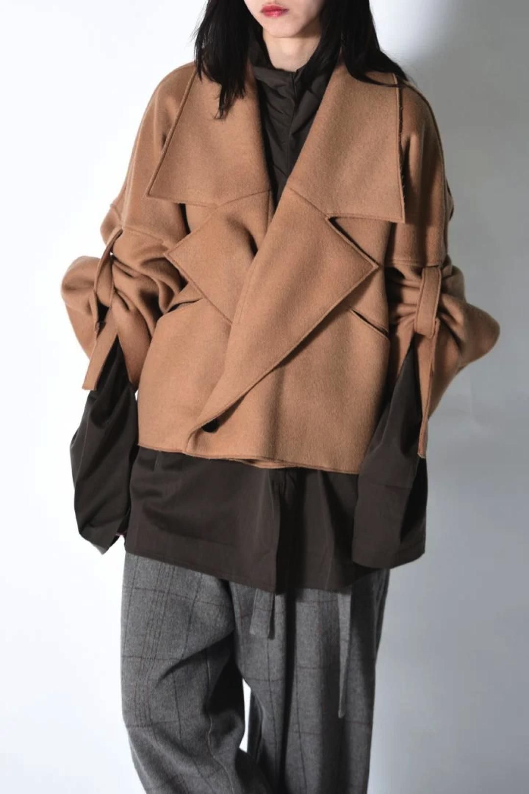 My Beautiful Landlet ダブルビーバー袖紐ワイドジャケット beige - BISHOOL,Edwina Horl,My  Beautiful Landlet,YANTOR等取扱い OVIE STUDIO の通販サイト