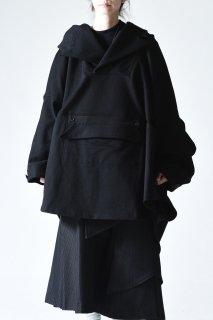 NaNo Art Tailored anorak poncho black