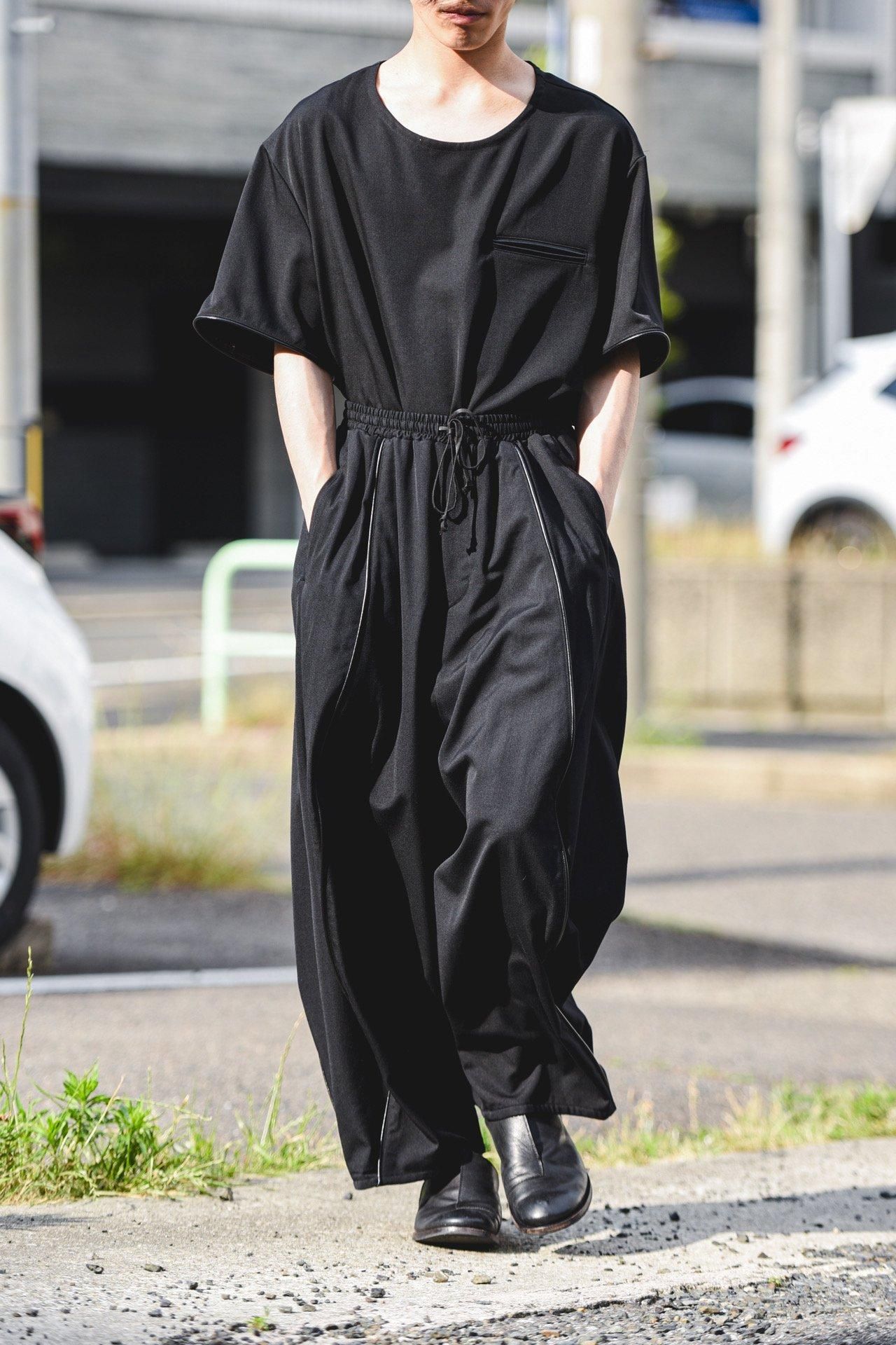 BISHOOL Wool Gabardine Leather Piping Solid Pants - BISHOOL BISHOOL Wool Gabardine Leather Piping Solid Pants - BISHOOL