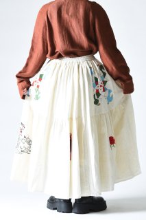 Leh Embroidery Khadi Skirt white