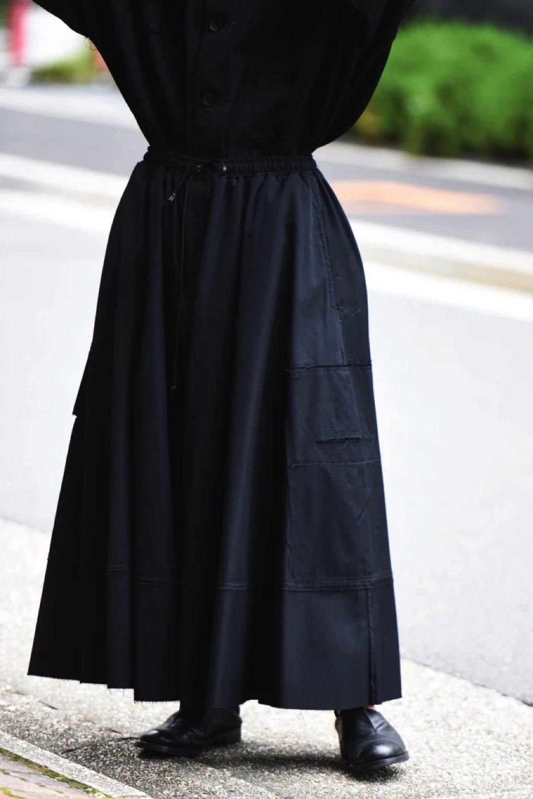 BISHOOL Wool Gabardine Cut Off Pants with Damage Pocket