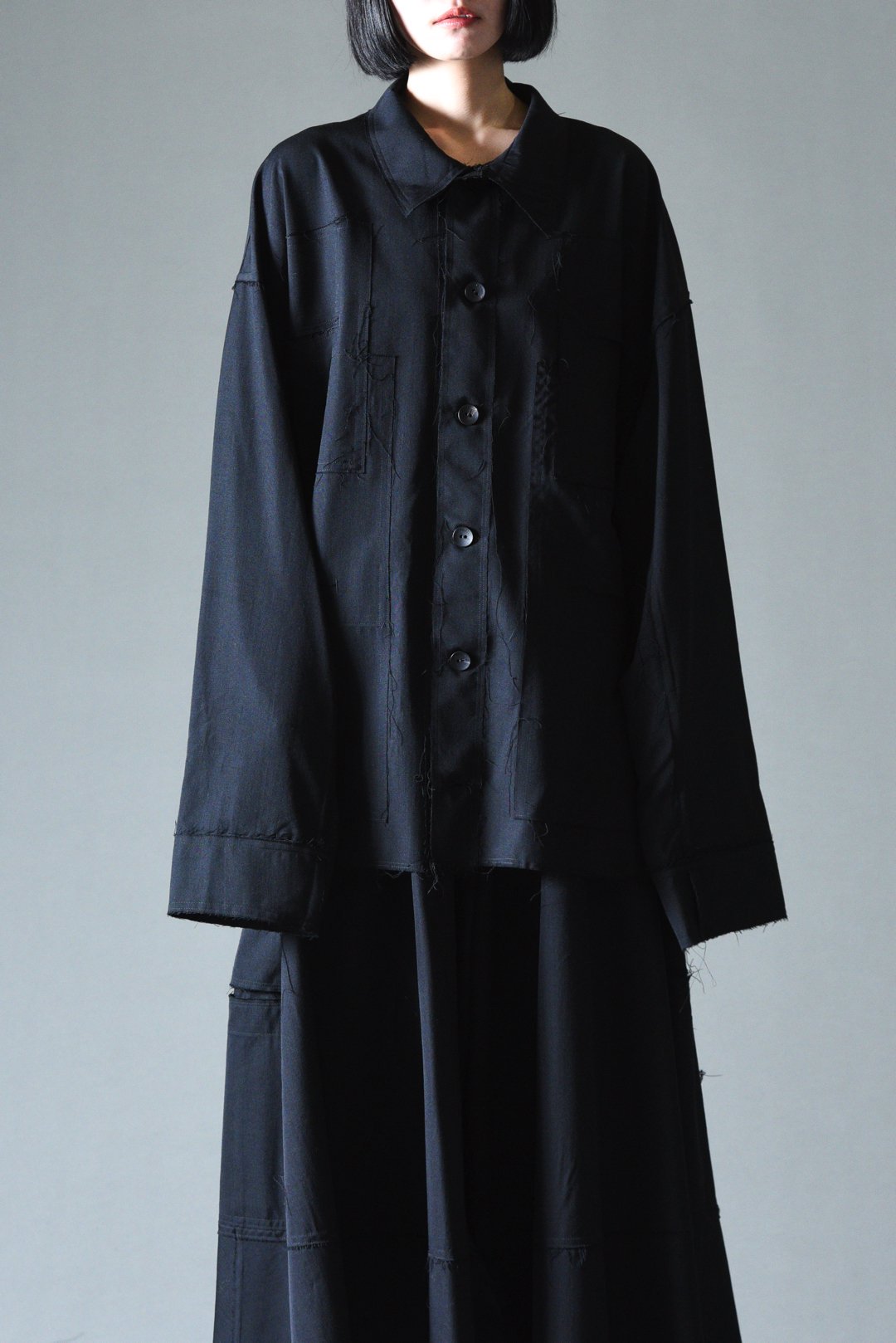 BISHOOL Wool Gabardine Cut Off Jacket with Damage Pocket black ...