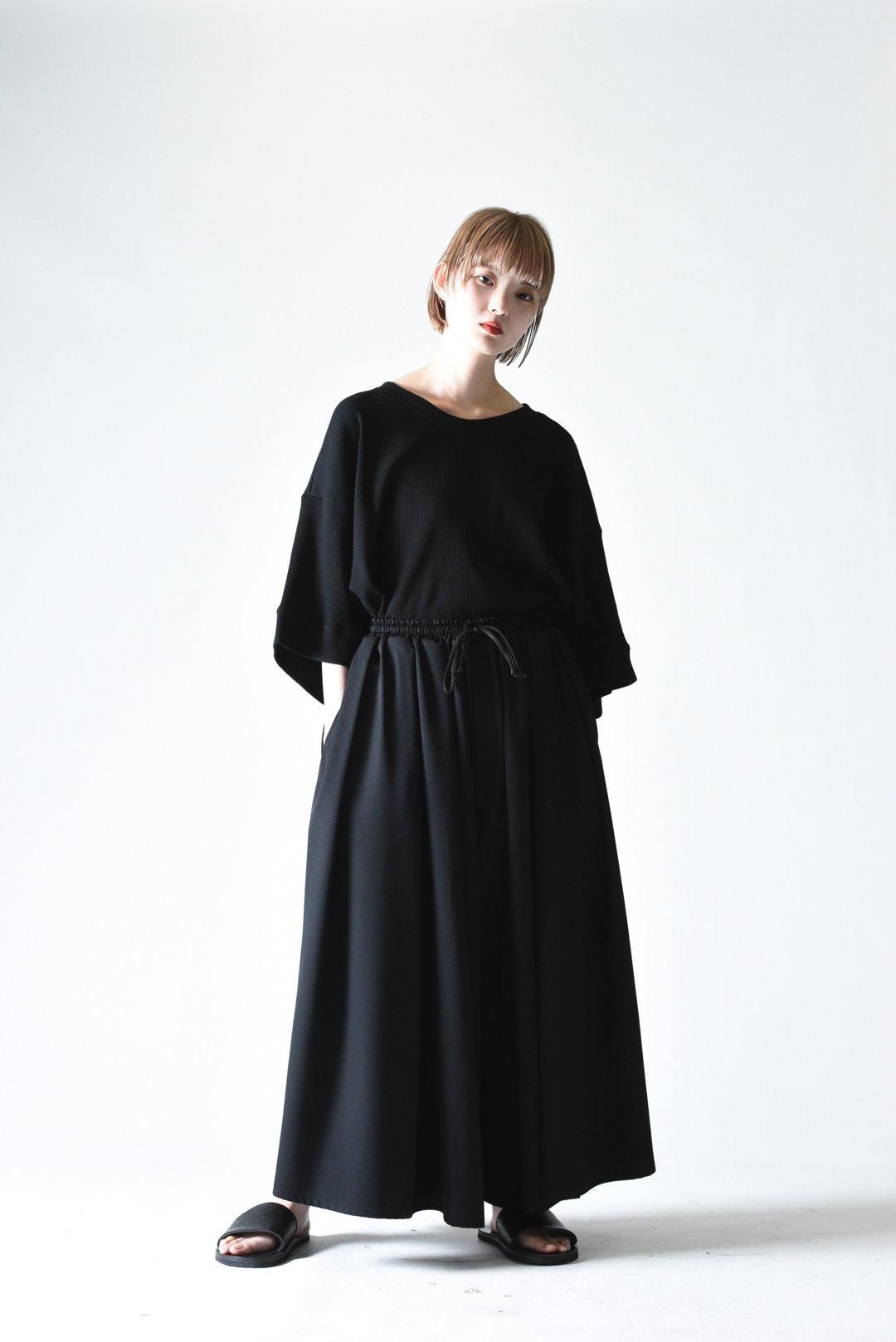 【最終値下げ】BISHOOL プリーツ袴パンツ 最終値下げ】BISHOOL プリーツ袴パンツ
