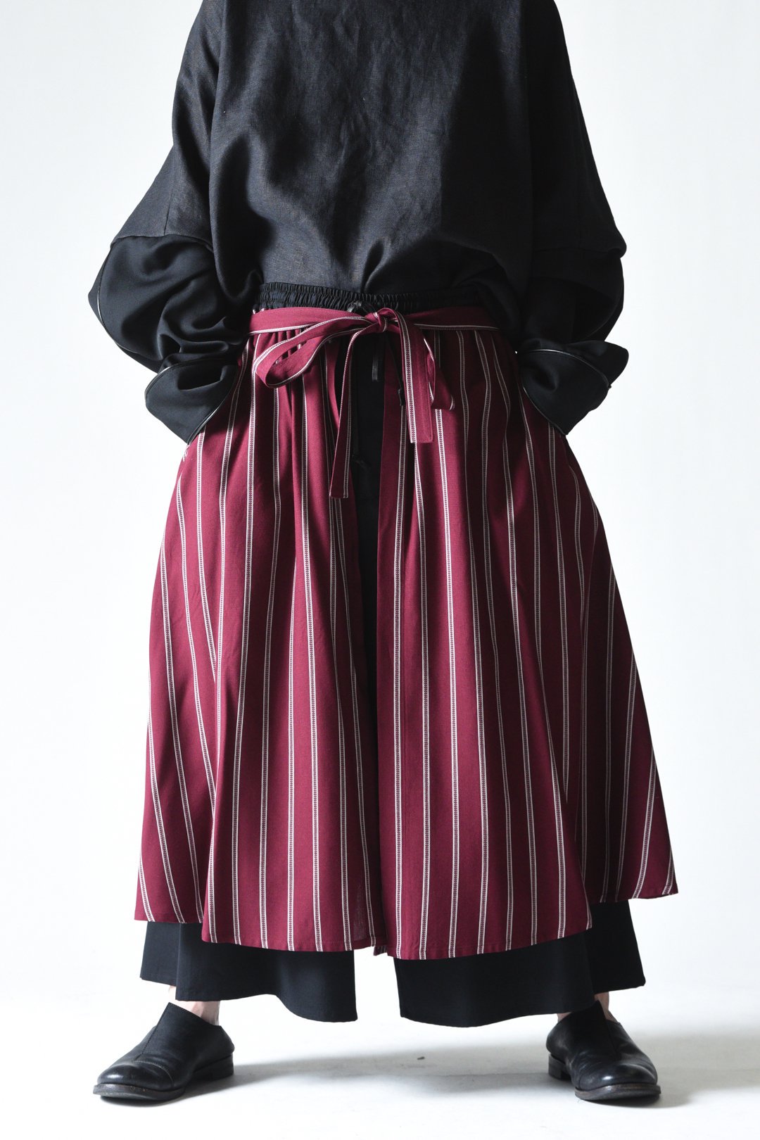 BISHOOL Wool Gabardine Layered 袴 Pants- Bishu Rayon Dobby- - BISHOOL,Edwina  Horl,My Beautiful Landlet,YANTOR等取扱い OVIE STUDIO の通販サイト