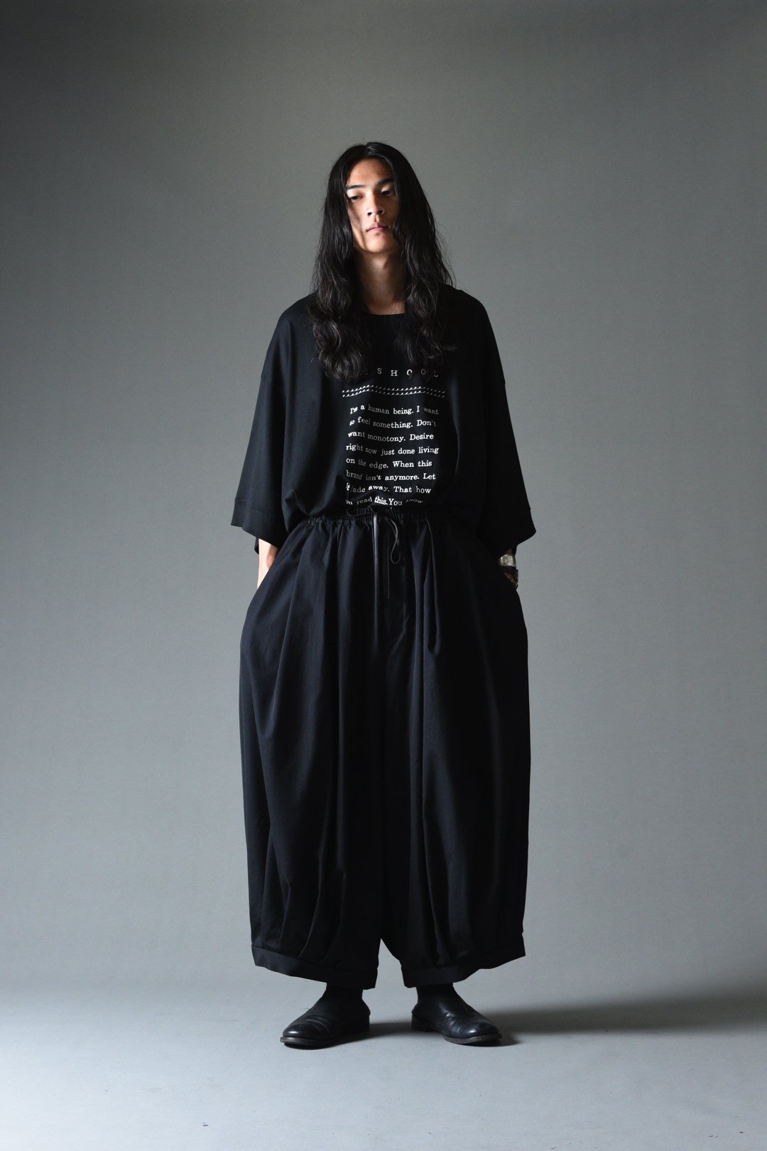 BISHOOL Wool Gabardine Pumpkin Drape Pants black - BISHOOL,Edwina Horl,My  Beautiful Landlet,YANTOR等取扱い OVIE STUDIO の通販サイト