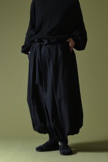 BISHOOL Wool Gabardine KIMONO Balloon Pants black