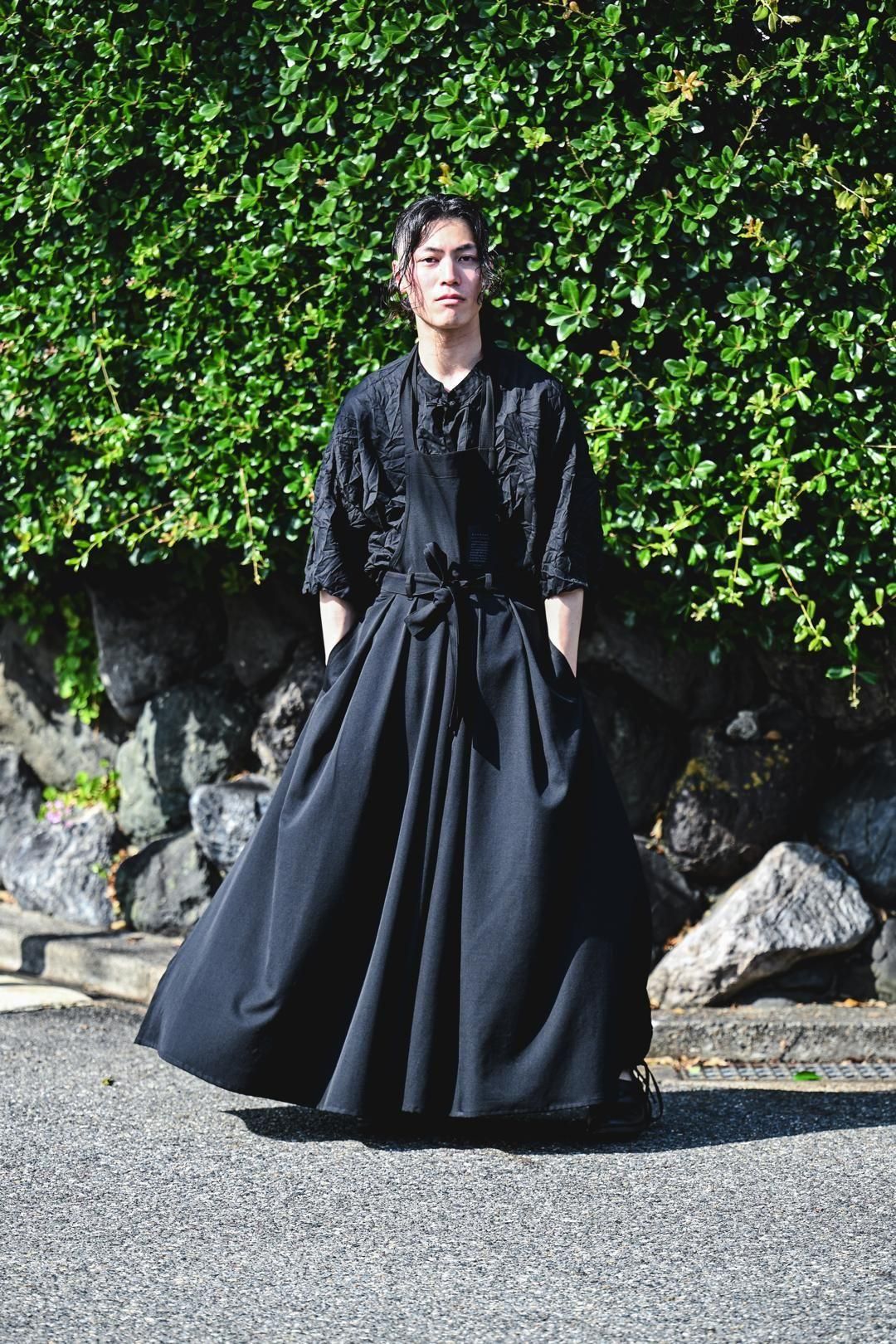 BISHOOL Wool Gabardine Wrap KIMONO Cloth black - BISHOOL