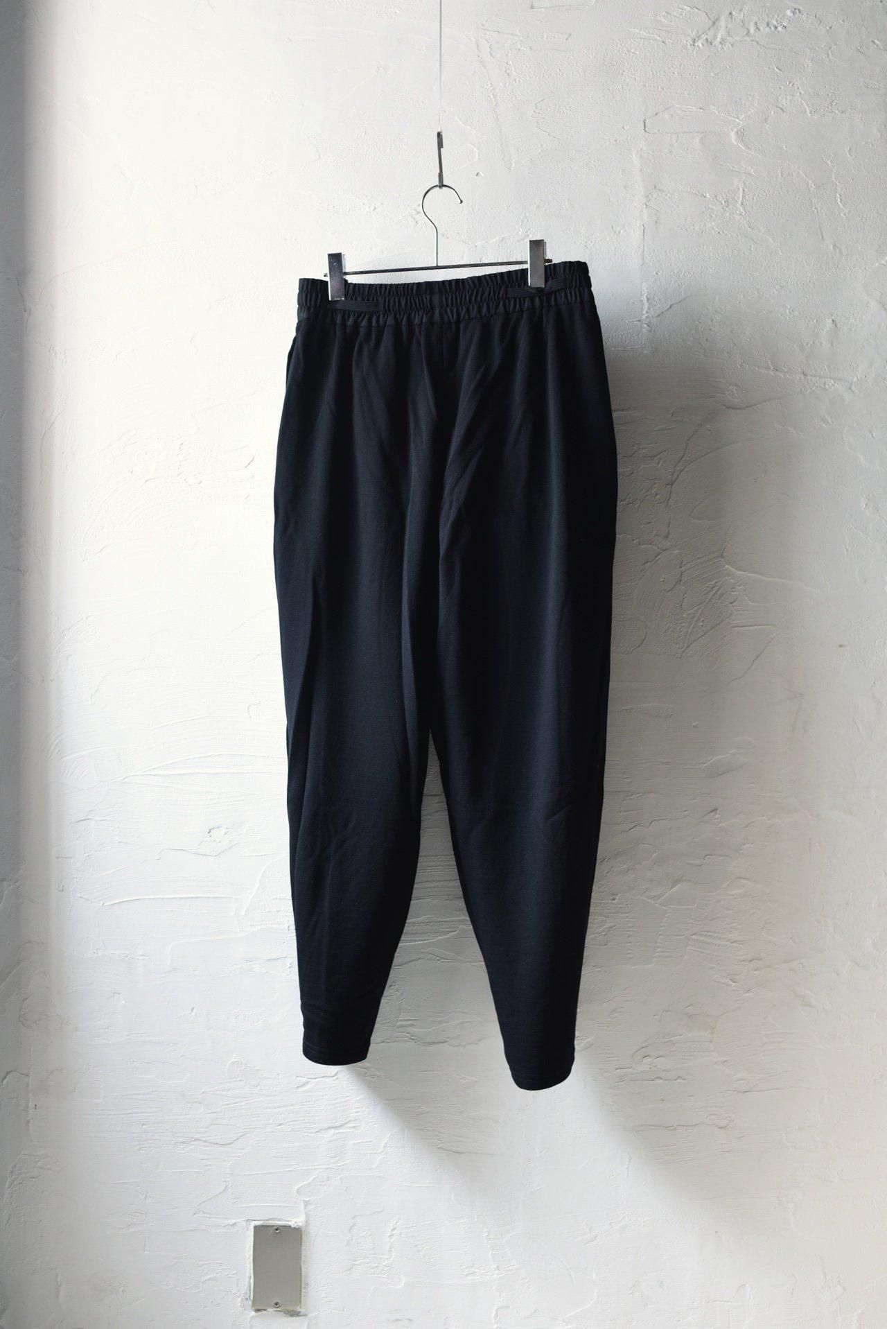 ETHOSENS Squeeze Sweat Pants Black - BISHOOL,Edwina Horl,My