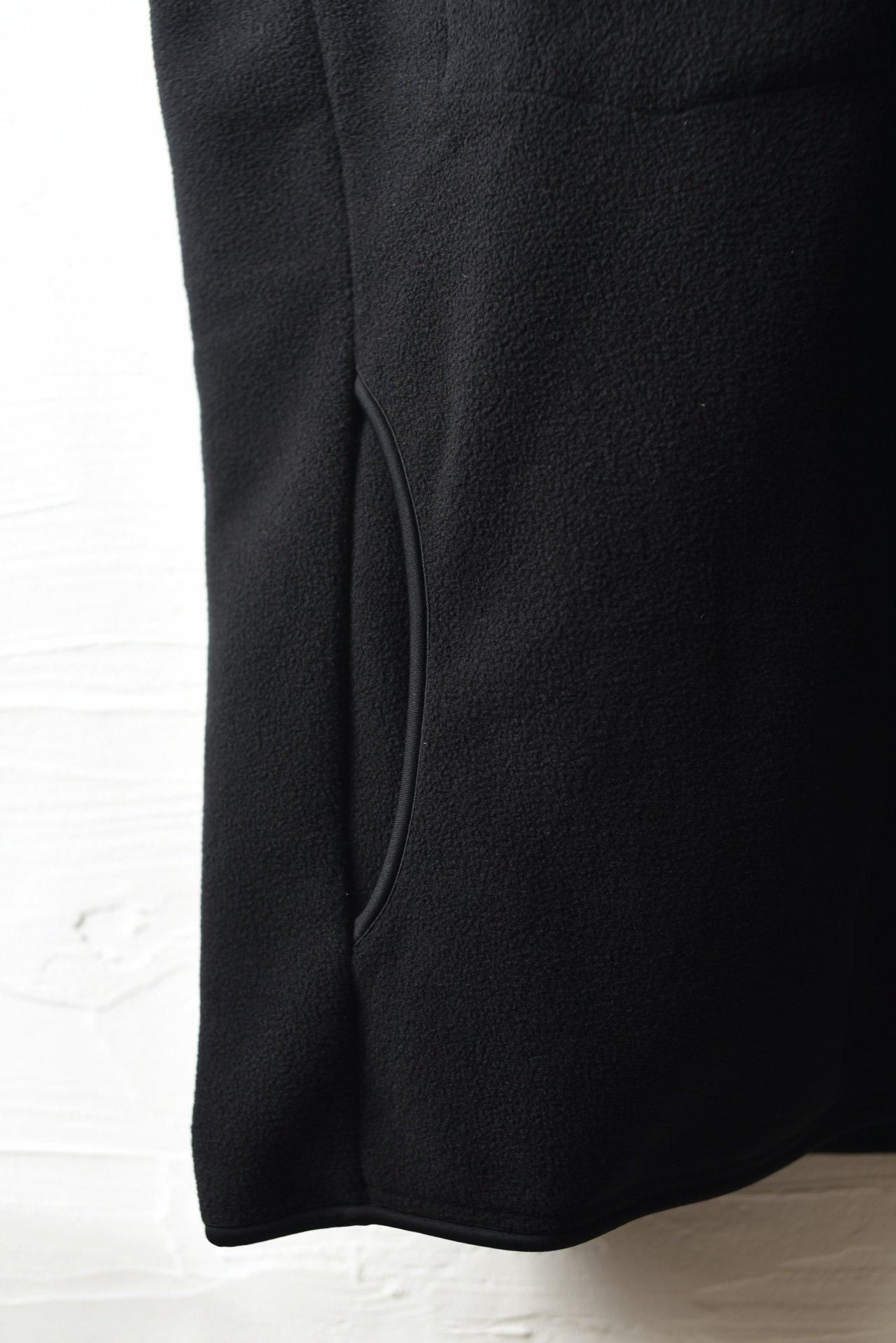 ESSAY RAVE VEST Black - BISHOOL,Edwina Horl,My Beautiful ESSAY RAVE VEST Black - BISHOOL,Edwina Horl,My Beautiful
