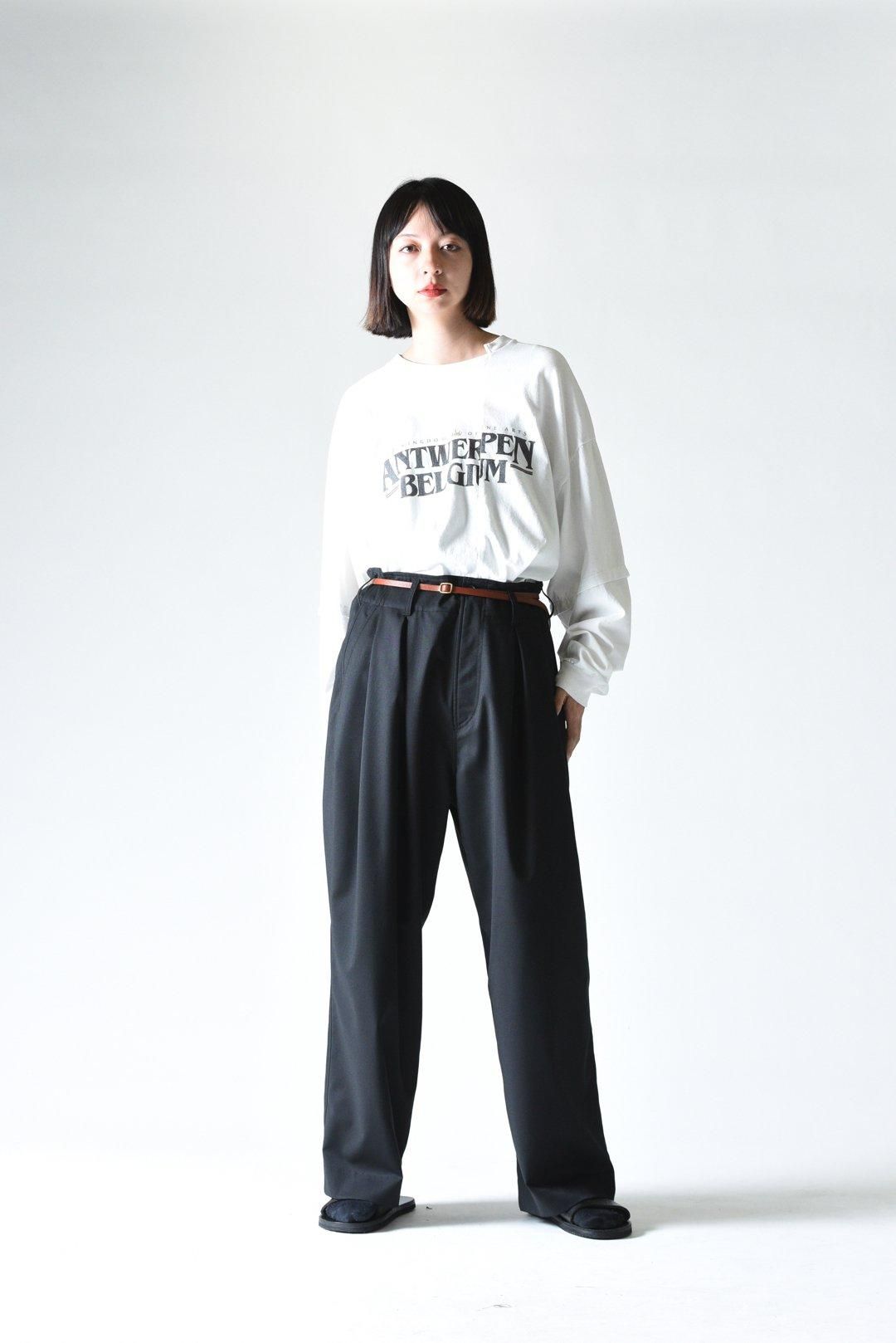 ESSAY WIDE TUCK DRAPE SLACKS Black - BISHOOL,Edwina Horl,My