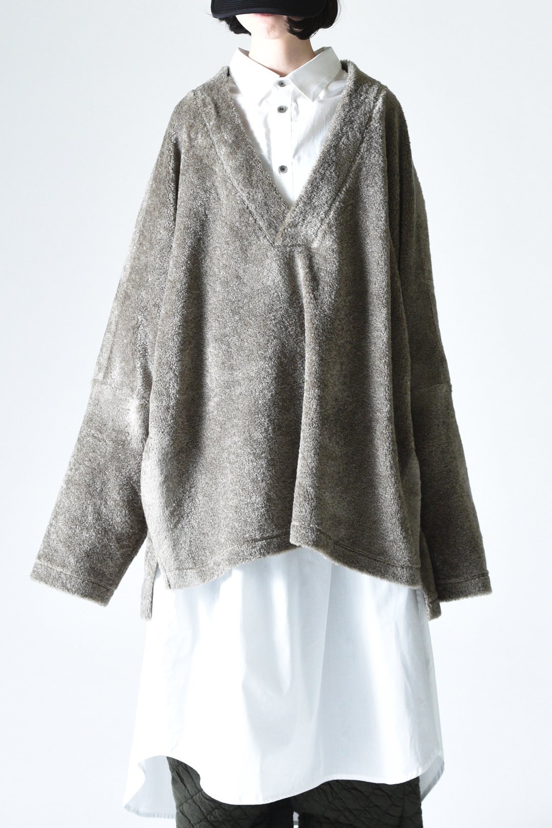 My Beautiful Landlet パイルニット着物ビッグプルオーバー Greige - BISHOOL,Edwina Horl,My  Beautiful Landlet,YANTOR等取扱い OVIE STUDIO の通販サイト