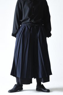 NEPHOLOGIST Layered Pleats Pants black