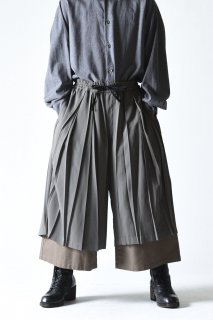 NEPHOLOGIST Layered Pleats Pants khaki