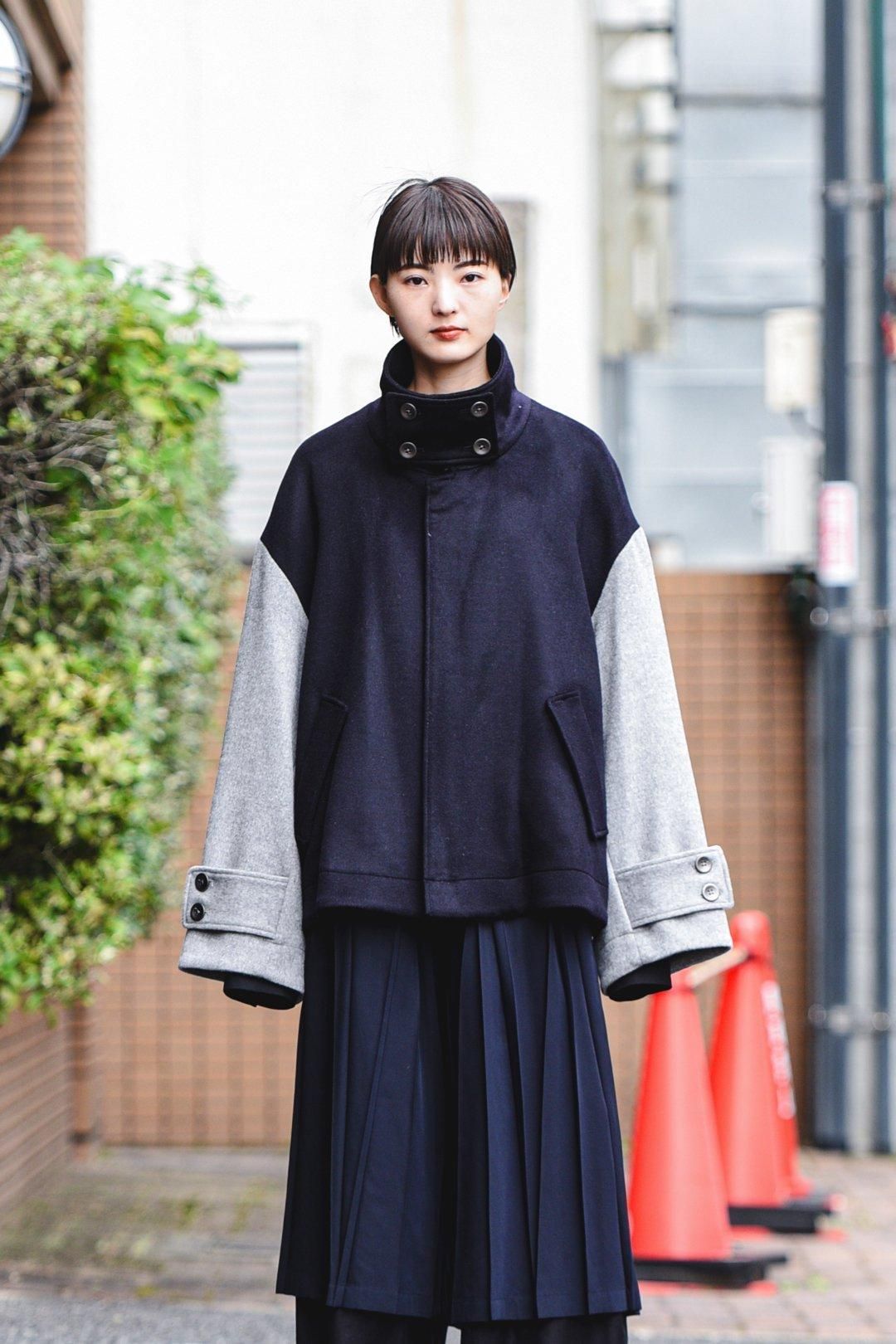 NEPHOLOGIST Wool Beaver High-Neck Blouson navy × gray - BISHOOL