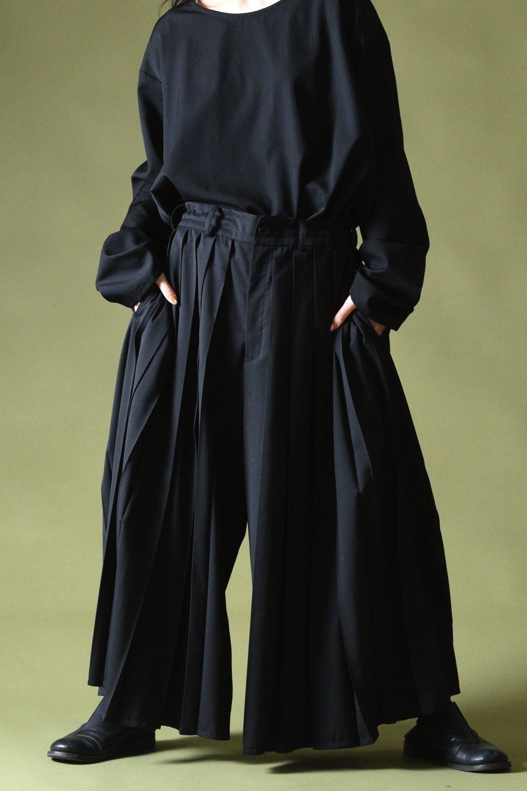 【最終値下げ】BISHOOL プリーツ袴パンツ BISHOOL Wool Gabardine Wide Pleats 袴 Pants black - BISHOOL