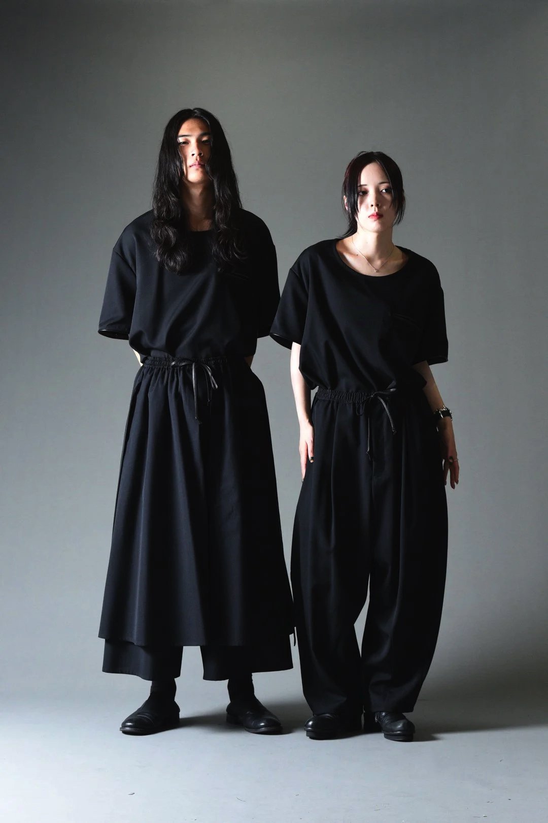 BISHOOL Wool Gabardine Layered 袴 Pants - BISHOOL,Edwina Horl,My Beautiful  Landlet,YANTOR等取扱い OVIE STUDIO の通販サイト