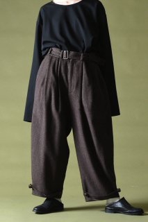 BISHOOL Belted 2 Tuck Slacks Herringbone choco