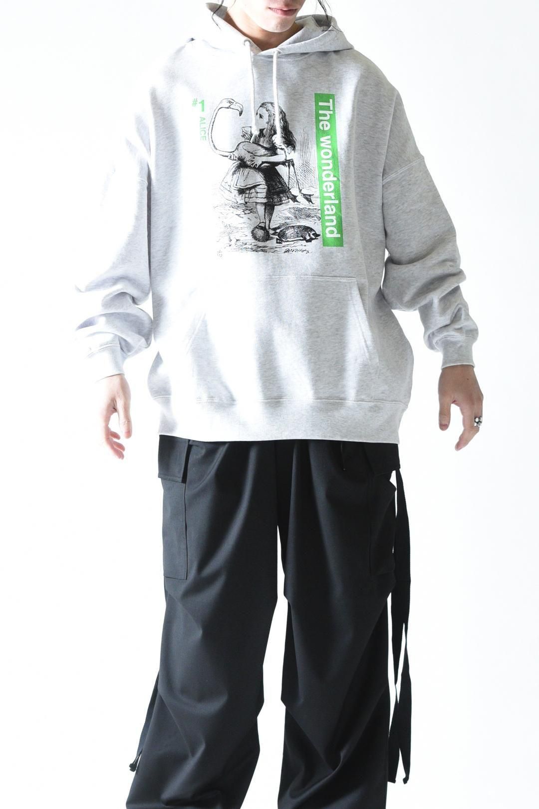 ESSAY OVERSIZED PRINT HOODIE ALICE - BISHOOL,Edwina Horl,My