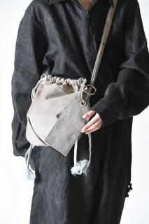 NEPHOLOGIST Leather Clag Multi Bag greige