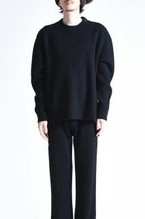 SILENCE Side Zip Middle Neck Sweater Black
