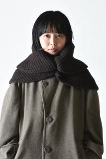 I'm here: "Crape" Knit Snood : Brown