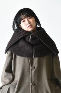 I'm here: "Crape" Knit Snood : Brown