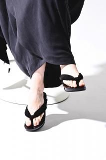 geta black