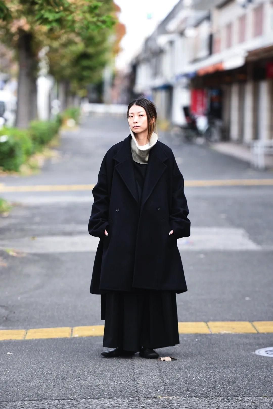 BISHOOL Melton Flow Slit Coat black - BISHOOL,Edwina Horl,My