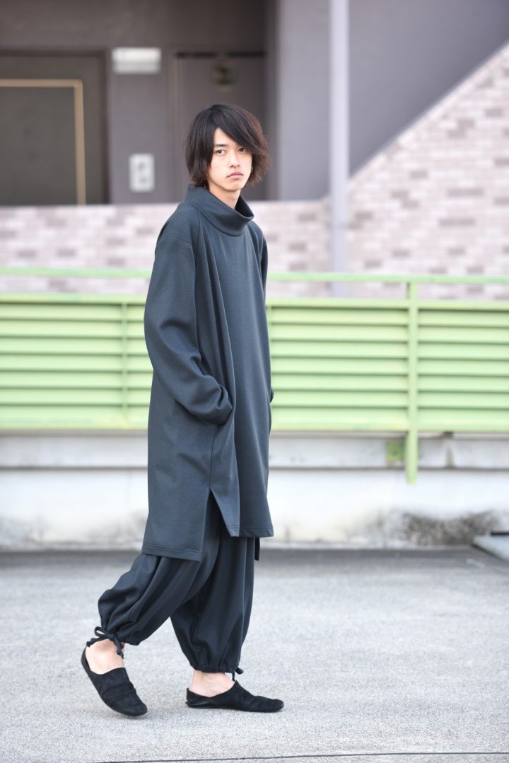 AUTTAA ルームシューズ Black - BISHOOL,Edwina Horl,My Beautiful Landlet,YANTOR等取扱い  OVIE STUDIO の通販サイト