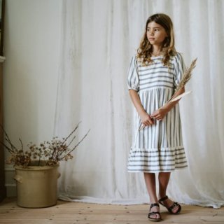 <img class='new_mark_img1' src='https://img.shop-pro.jp/img/new/icons20.gif' style='border:none;display:inline;margin:0px;padding:0px;width:auto;' />littlecottonclothes amy dress ticking stripe 40%off