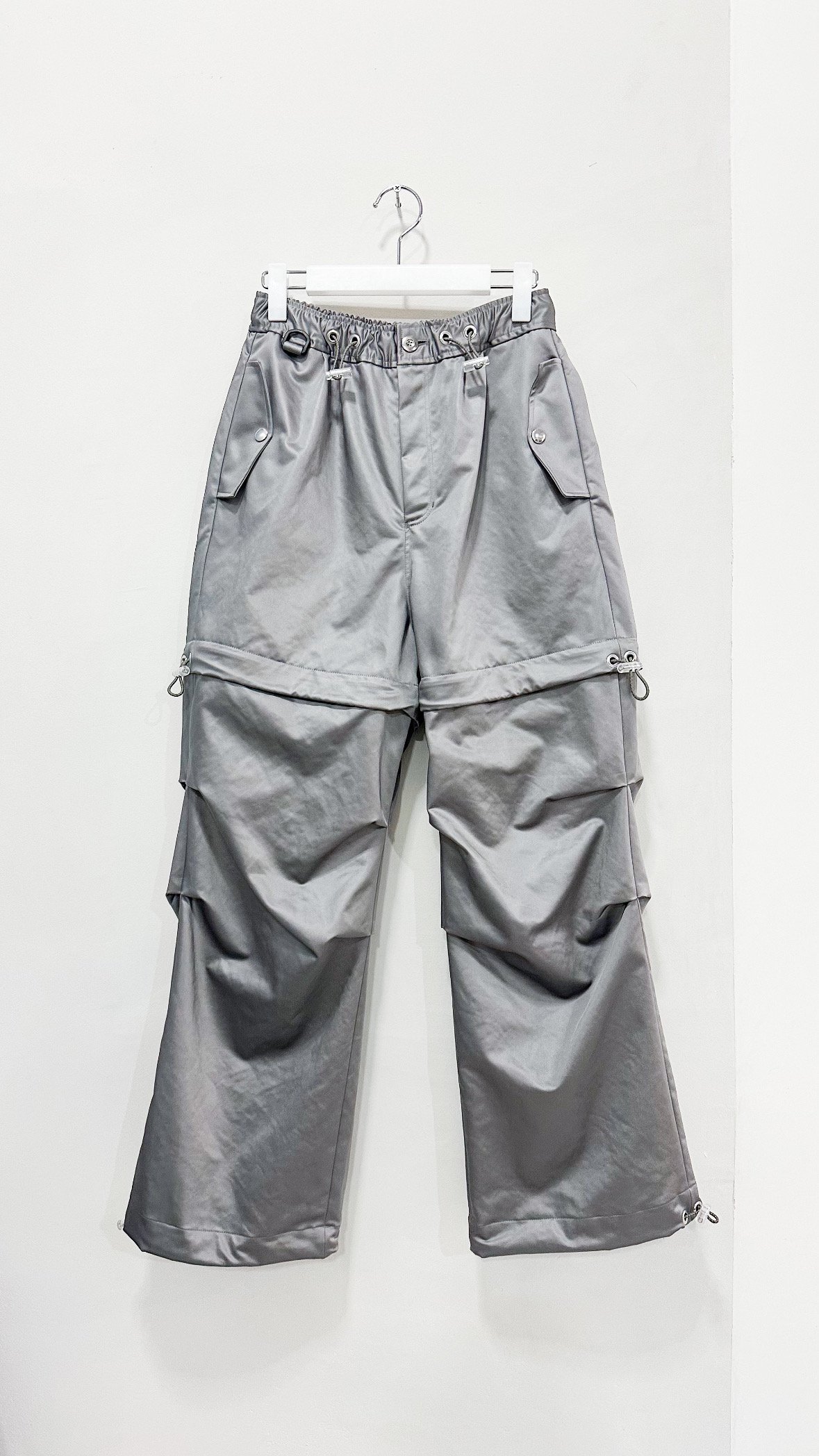 <img class='new_mark_img1' src='https://img.shop-pro.jp/img/new/icons47.gif' style='border:none;display:inline;margin:0px;padding:0px;width:auto;' />convertible trousers
