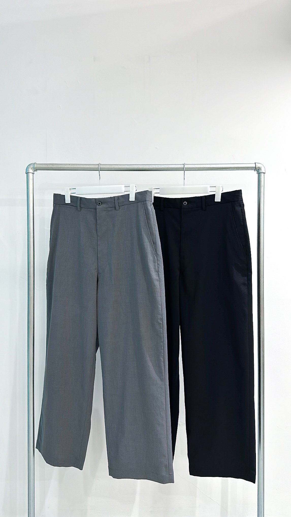 <img class='new_mark_img1' src='https://img.shop-pro.jp/img/new/icons47.gif' style='border:none;display:inline;margin:0px;padding:0px;width:auto;' />SUIT WIDE TROUSERS