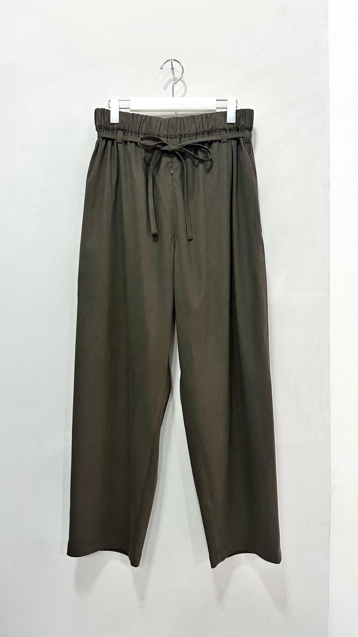 【早い者勝ち】エッセイ essay ワークパンツ ESSAY（エッセイ）の「ESSAY /エッセイ/MILITARY TECH PANTS