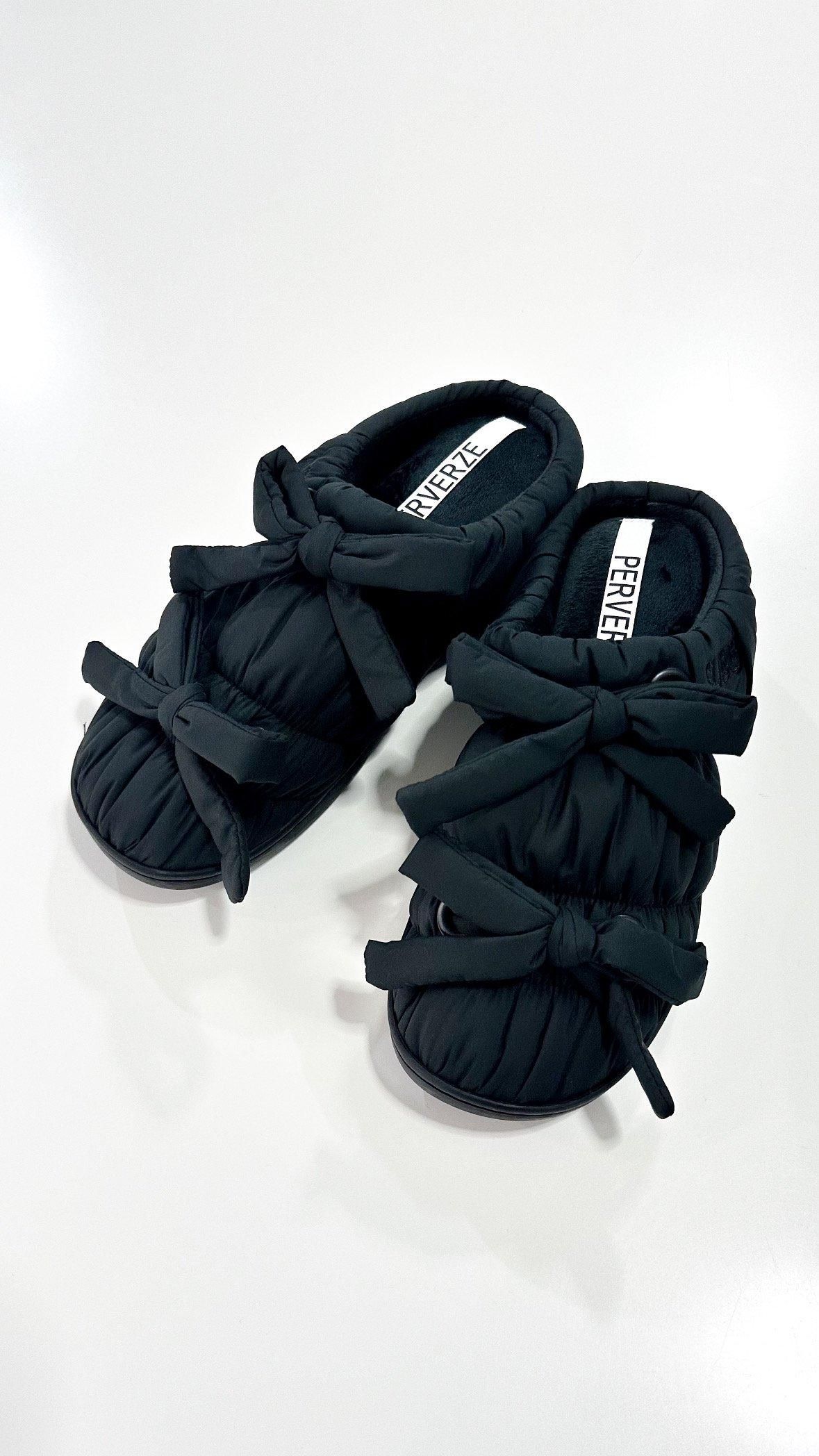 <img class='new_mark_img1' src='https://img.shop-pro.jp/img/new/icons47.gif' style='border:none;display:inline;margin:0px;padding:0px;width:auto;' />SUBU PERVERZE Multiple Winter Sandal