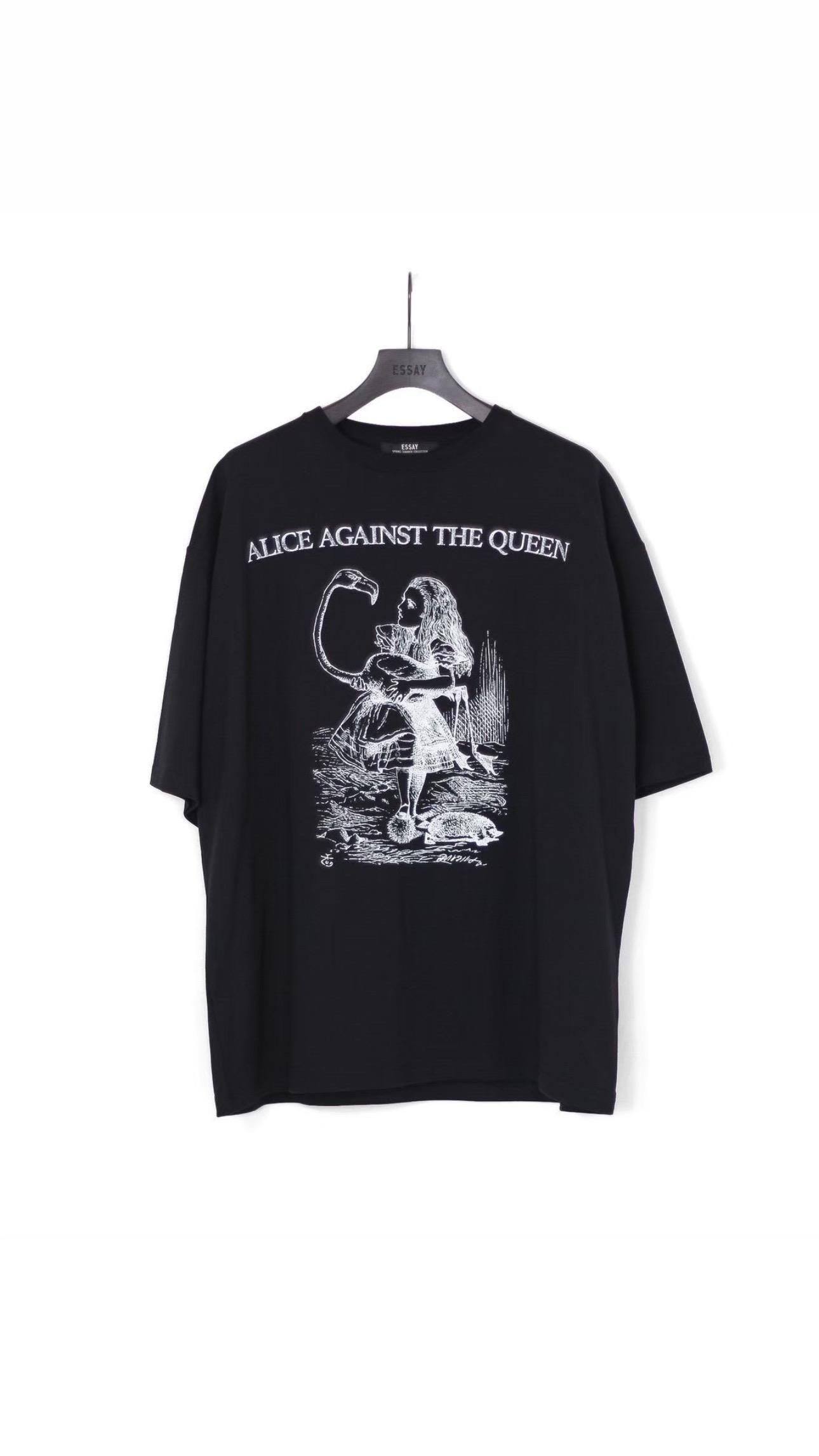<img class='new_mark_img1' src='https://img.shop-pro.jp/img/new/icons47.gif' style='border:none;display:inline;margin:0px;padding:0px;width:auto;' />OVERSIZE DROP SHOULDER T-SHIRT