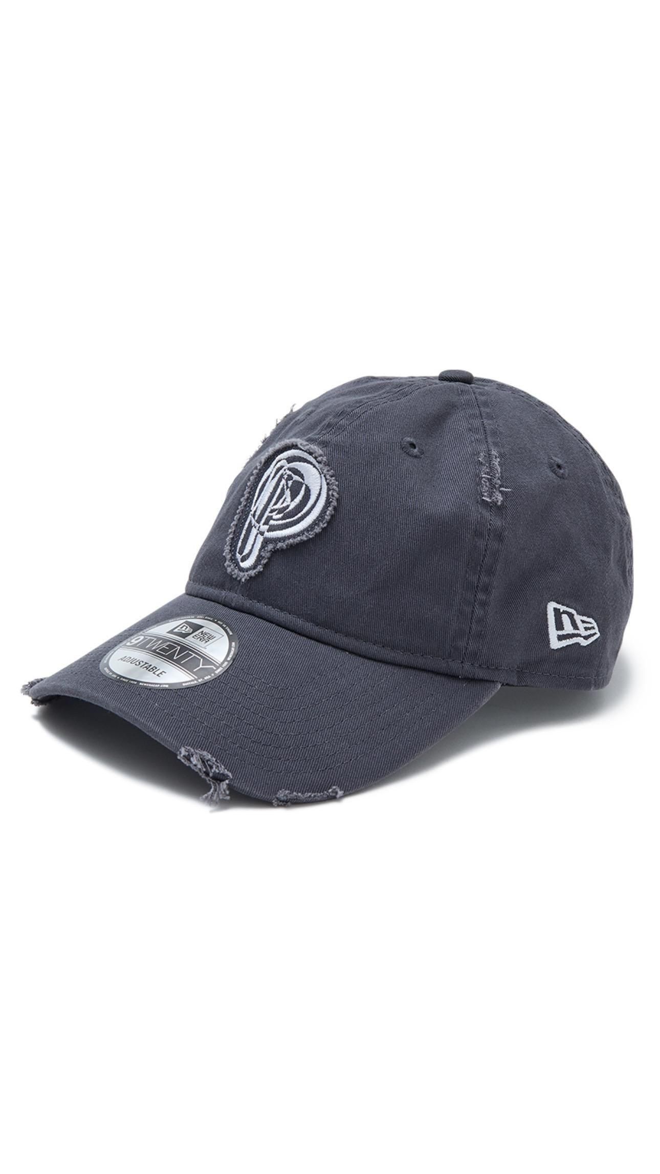 <img class='new_mark_img1' src='https://img.shop-pro.jp/img/new/icons47.gif' style='border:none;display:inline;margin:0px;padding:0px;width:auto;' />NEW ERA PERVERZE Scrap Initial Cap