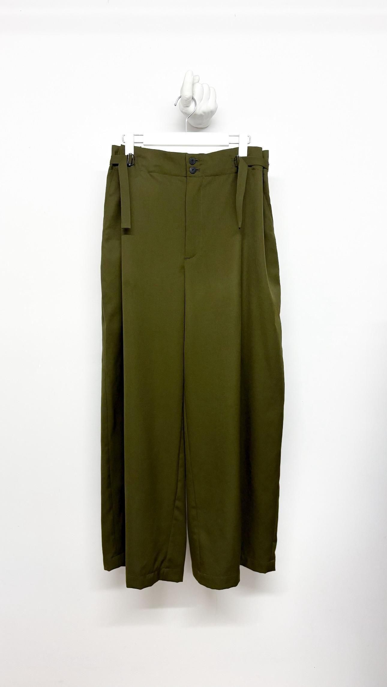 <img class='new_mark_img1' src='https://img.shop-pro.jp/img/new/icons47.gif' style='border:none;display:inline;margin:0px;padding:0px;width:auto;' />よそいきアジャストワイドPT