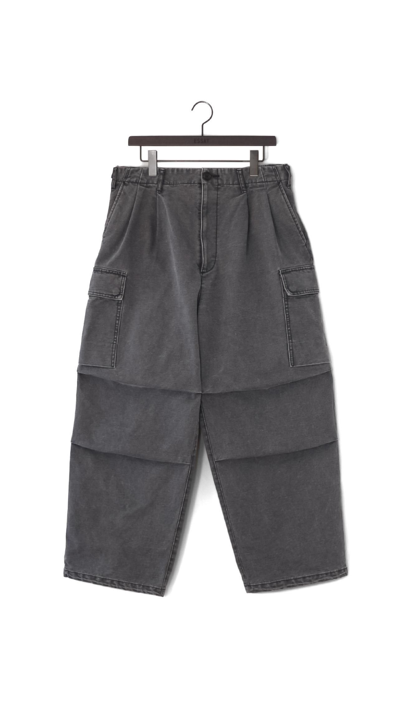<img class='new_mark_img1' src='https://img.shop-pro.jp/img/new/icons47.gif' style='border:none;display:inline;margin:0px;padding:0px;width:auto;' />FADE WIDE MILITARY TROUSERS