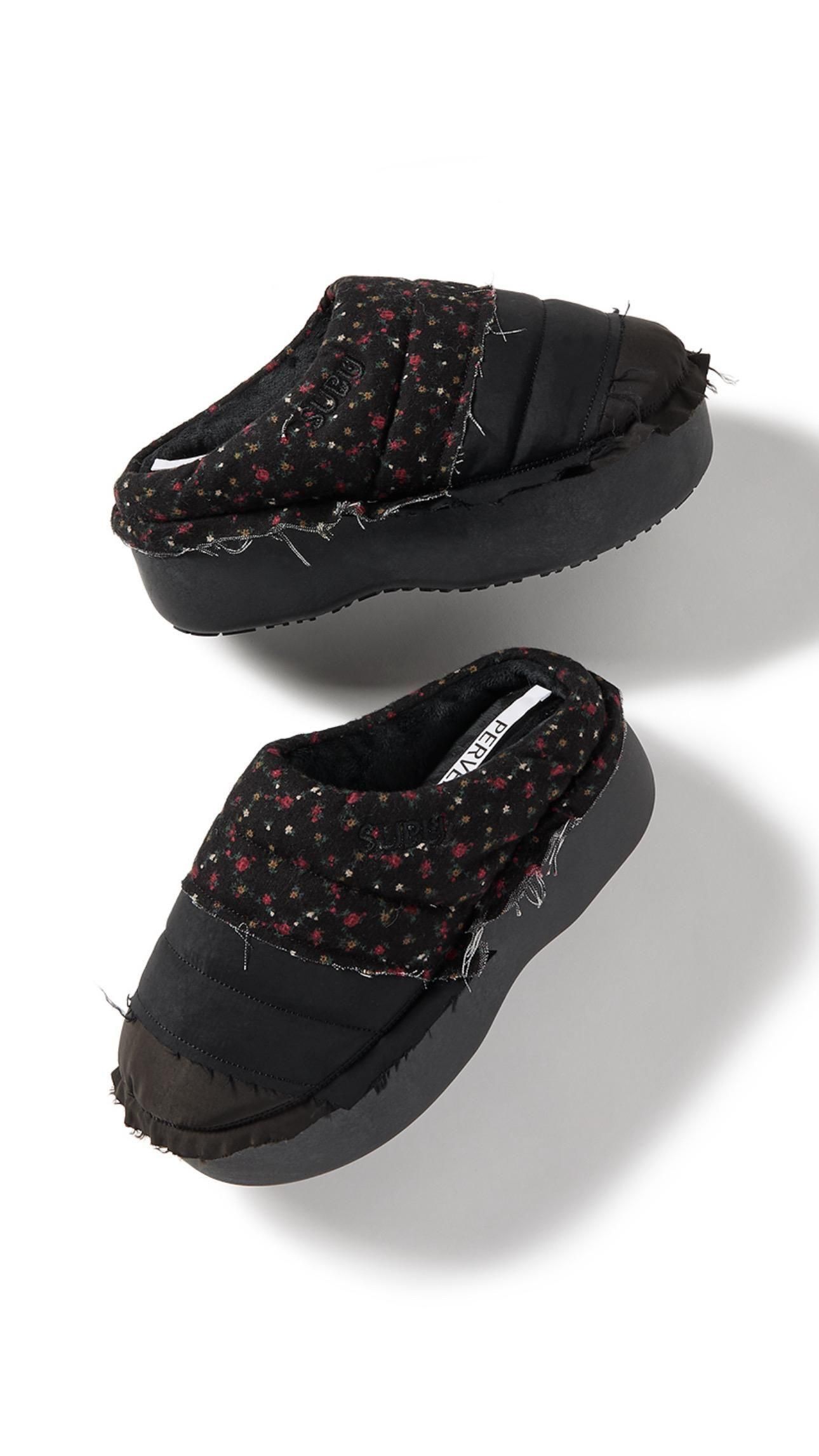 <img class='new_mark_img1' src='https://img.shop-pro.jp/img/new/icons47.gif' style='border:none;display:inline;margin:0px;padding:0px;width:auto;' />SUBU PERVERZE Step Winter Sandal