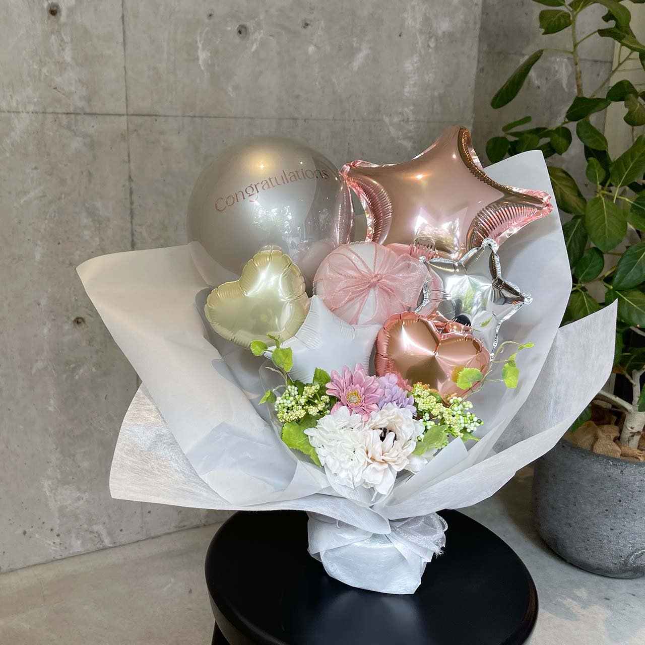 Fascinate Balloon Gift - Table top type - ファッシネイトバルーンギフト - チャビーバルーン 大阪 名古屋  滋賀にあるおしゃれなバルーン電報 バルーン装飾 バルーンギフトのことならチャビーバルーン