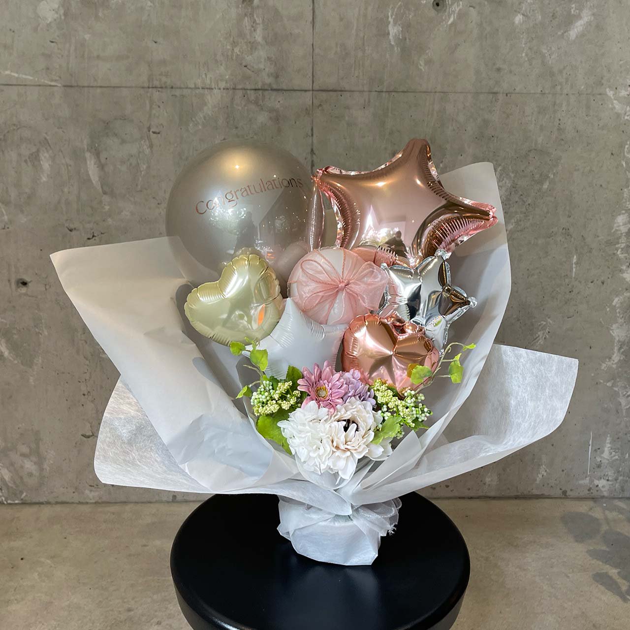 Fascinate Balloon Gift - Table top type - ファッシネイトバルーンギフト - チャビーバルーン 大阪 名古屋  滋賀にあるおしゃれなバルーン電報 バルーン装飾 バルーンギフトのことならチャビーバルーン